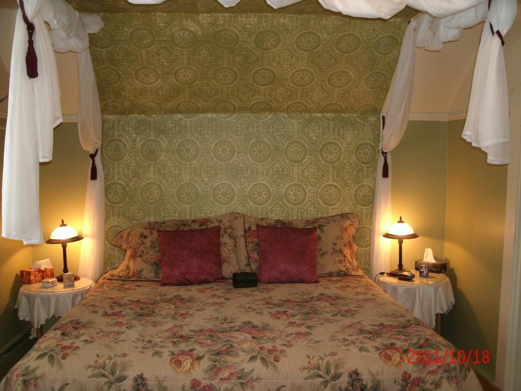 Ici Et Maintenant Bed & Breakfast Magog Cameră foto